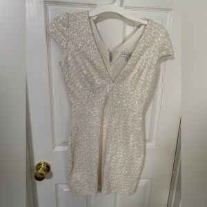 Dress The Population Size Medium Zoe Dress Sequin Mini Bridal Low Cut Bodycon